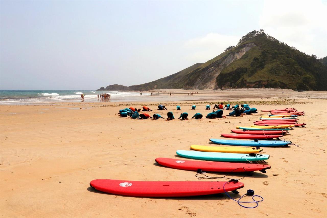 Llanes Surfcamp & Hostel Dış mekan fotoğraf